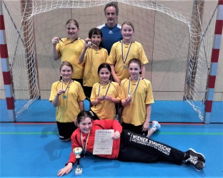 MS Gföhl - Sport - Sport-Aktivitäten - Handball Mädchen